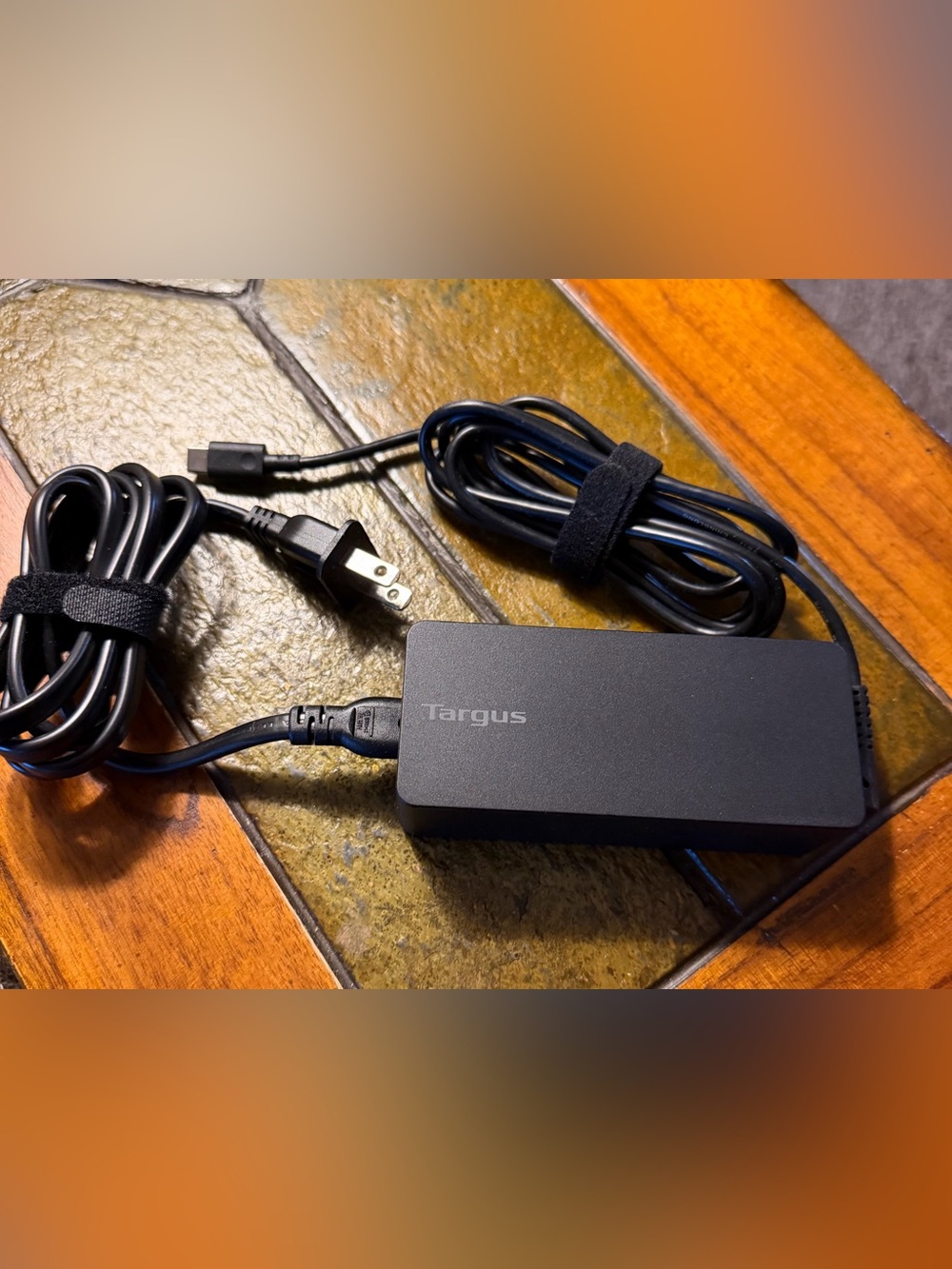 EUC Targus Black Laptop AC Power Adapter with Detachable Cord